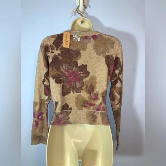 NATURAL LIFE Floral Button-Front Cardigan Sweater in Beige, Pink, Green, Gold - Picture 5 of 11